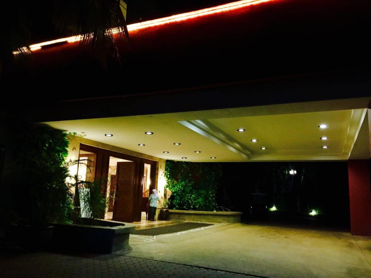 Langkawi Lagoon Ocean Resort Pantai Cenang  Exterior foto