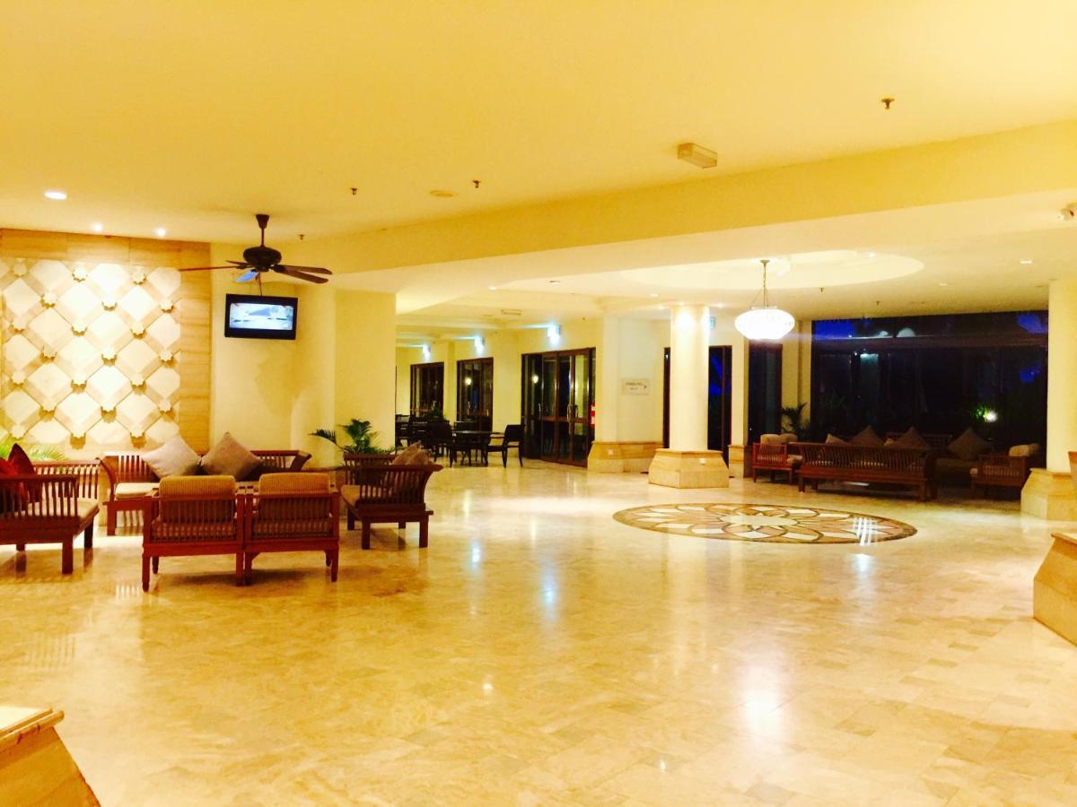 Langkawi Lagoon Ocean Resort Pantai Cenang  Exterior foto